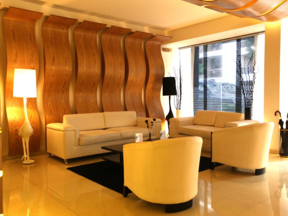 Wh Hotel Beirut Exteriör bild