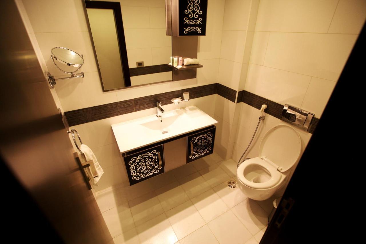 Wh Hotel Beirut Exteriör bild