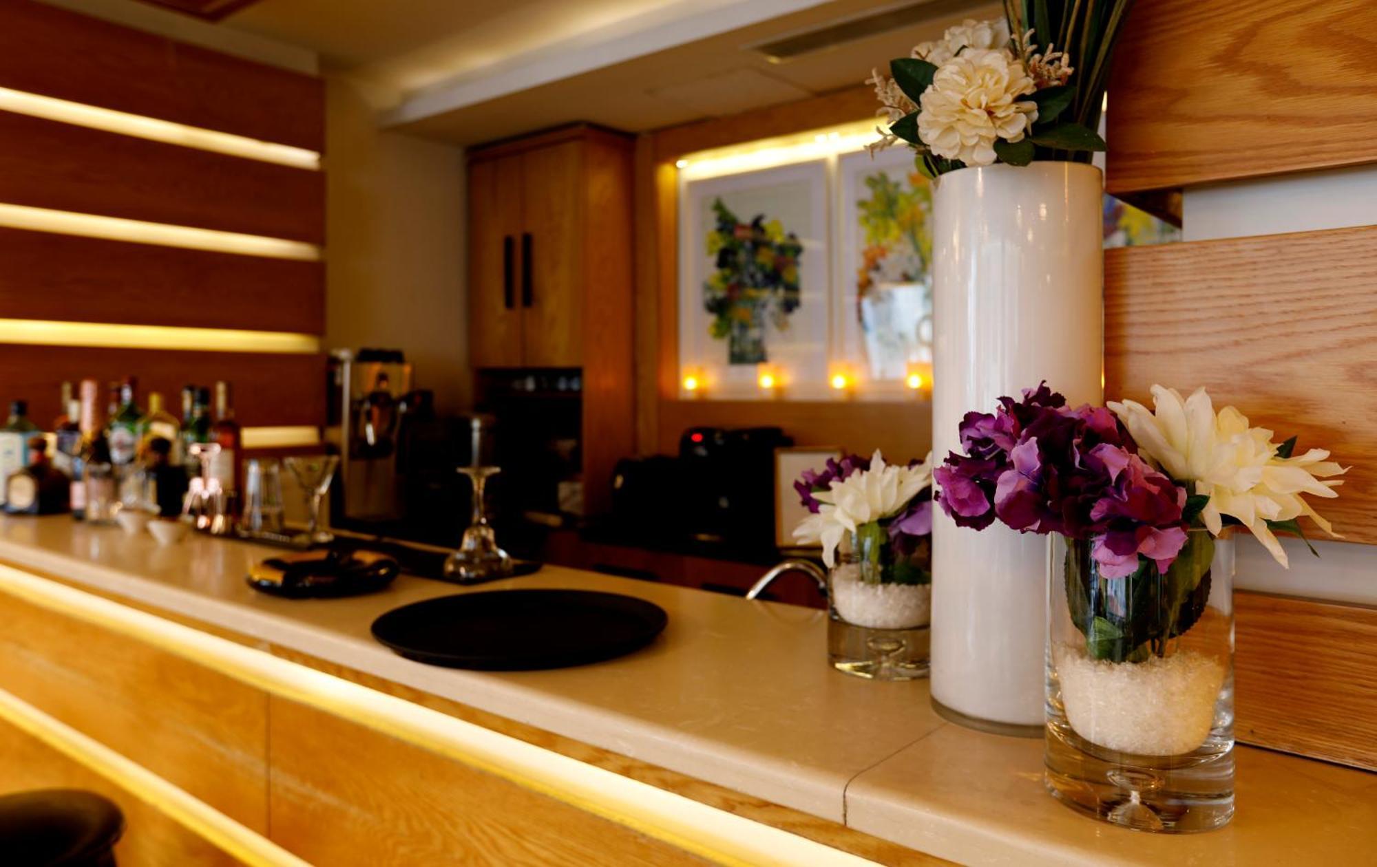 Wh Hotel Beirut Exteriör bild